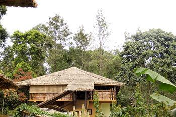 Eco Tones Hotel Munnar Buitenkant foto