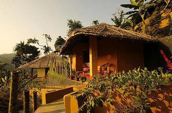 Eco Tones Hotel Munnar Buitenkant foto